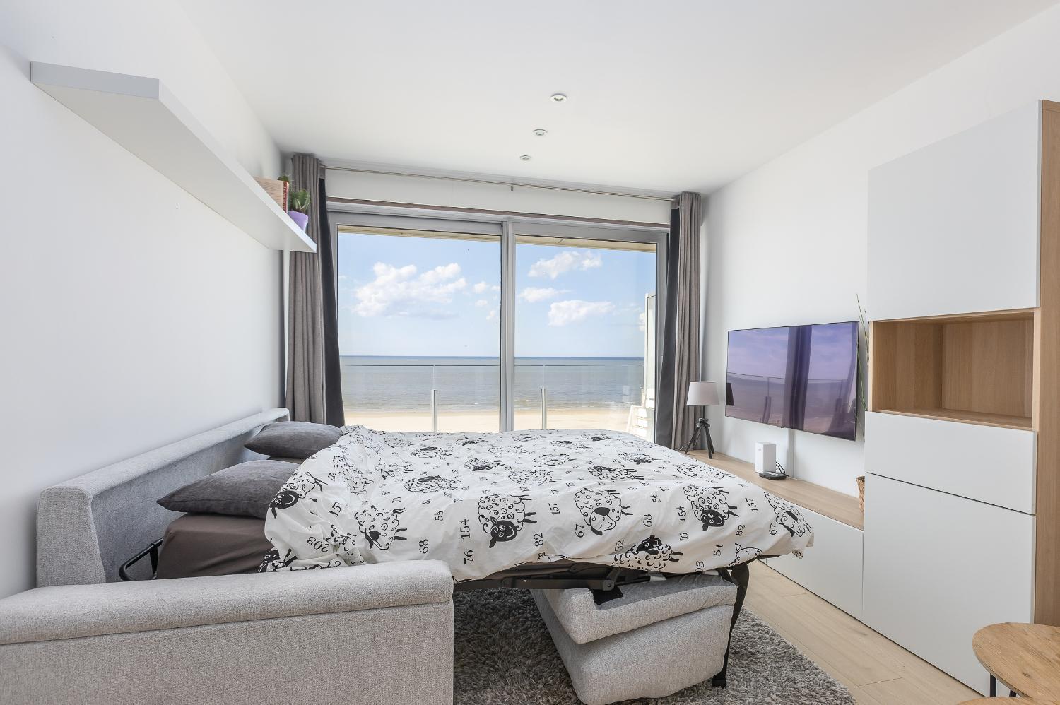 Studio Met Frontaal Zeezicht Middelkerke Extérieur photo